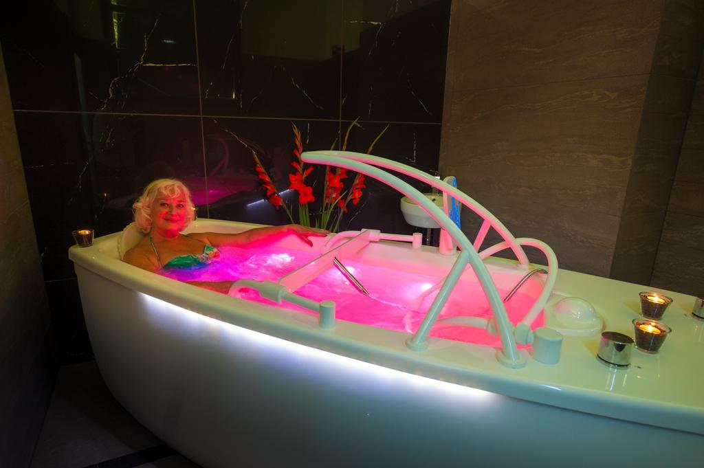 Boutique Hotel Sudetia - Medical & Spa Swieradow-Zdroj Ngoại thất bức ảnh